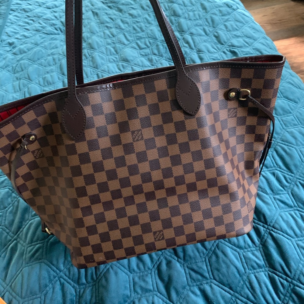 Louis Vuitton Neverfull MM